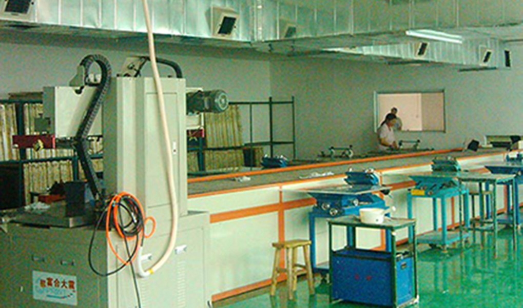 环保空调武汉四方文化用品公司案例